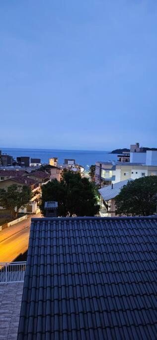 Apto Vista Mar -250Mts Da Praia بومبينهاس المظهر الخارجي الصورة